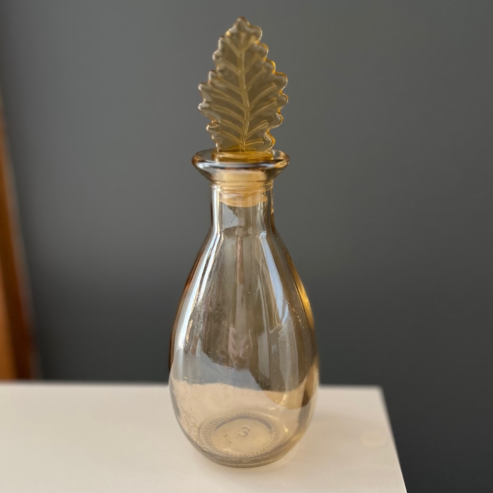 Vintage Glass Moon Water Bottle Jar with Fall Leaf Stopper Lid - Picture 4 of 12